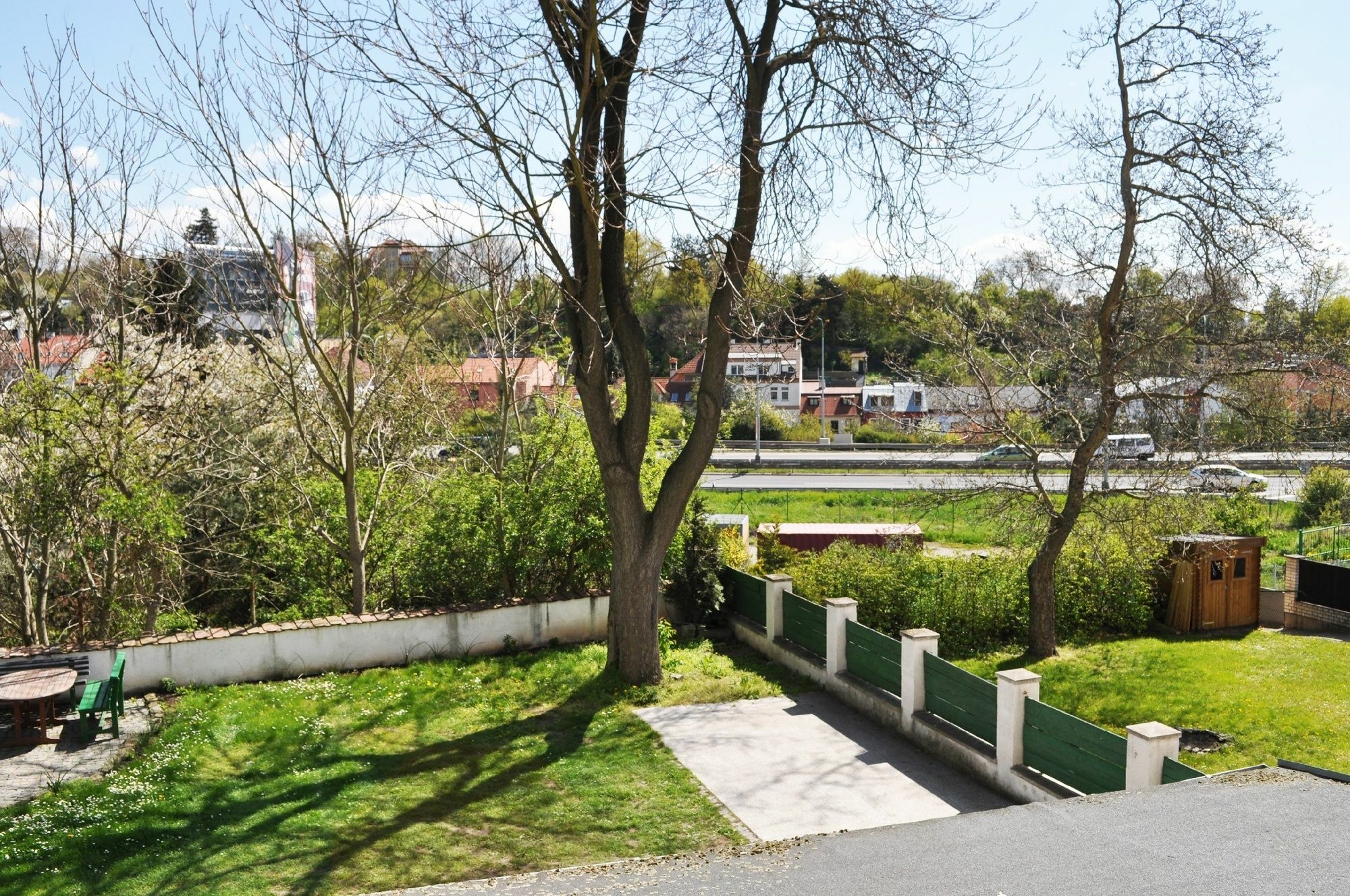 Pension Berg Прага Экстерьер фото