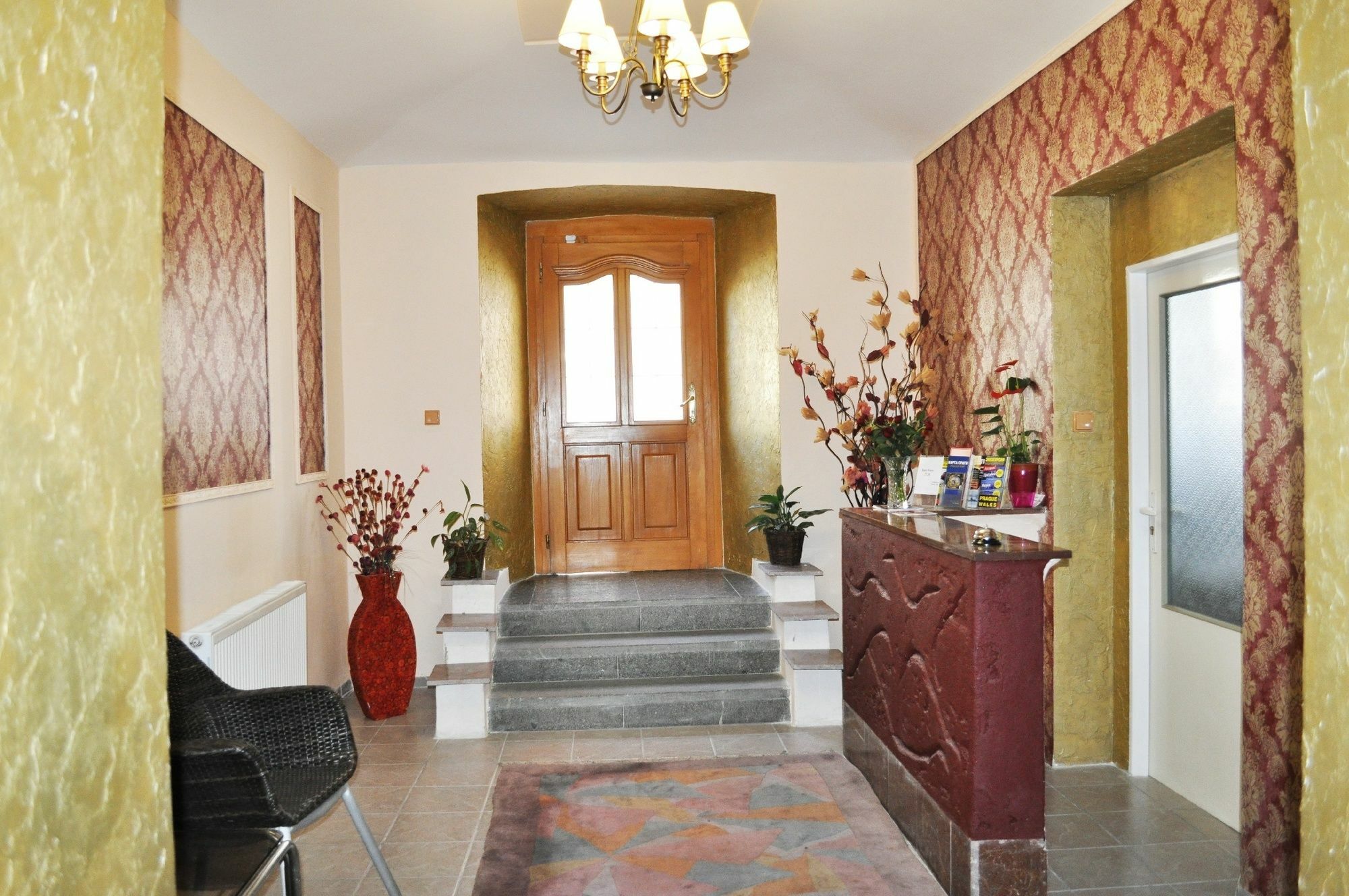 Pension Berg Прага Экстерьер фото
